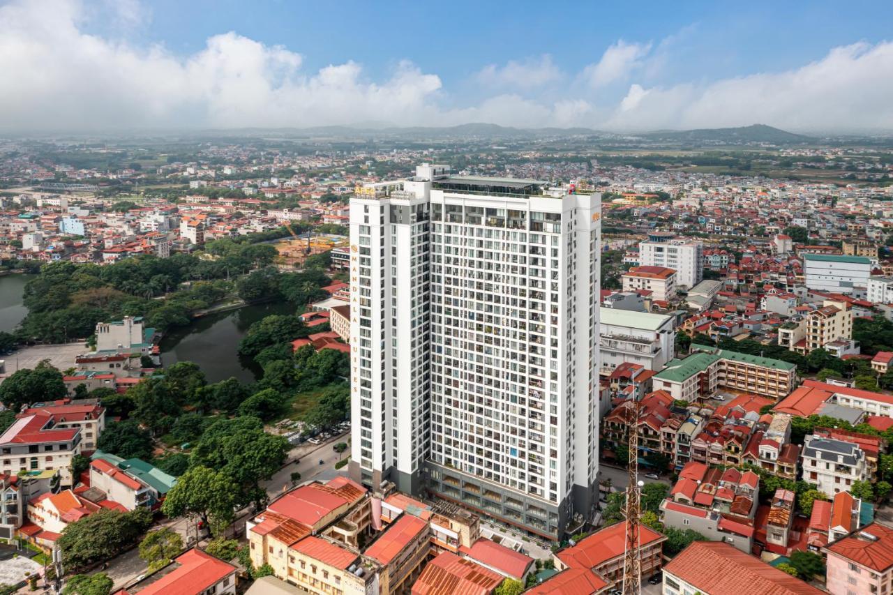 Mandala Hotel & Suites バクザン エクステリア 写真